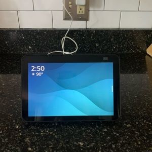 Amazon Echo Show 8